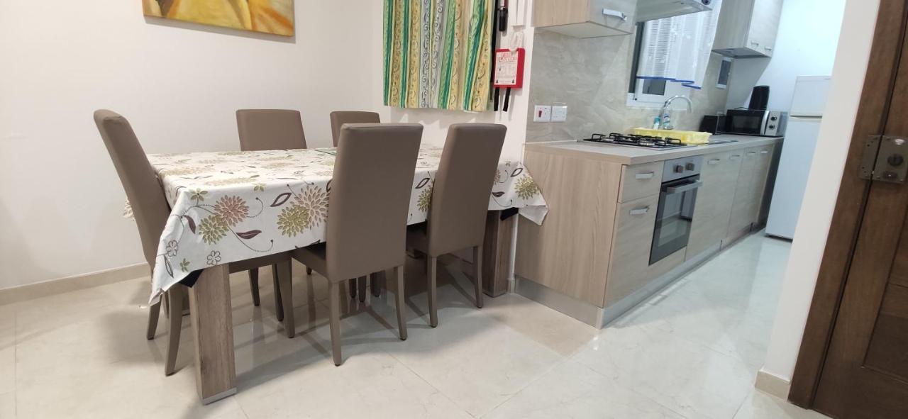 One Bed Room Apartment With Terrace Marsaskala Exterior foto