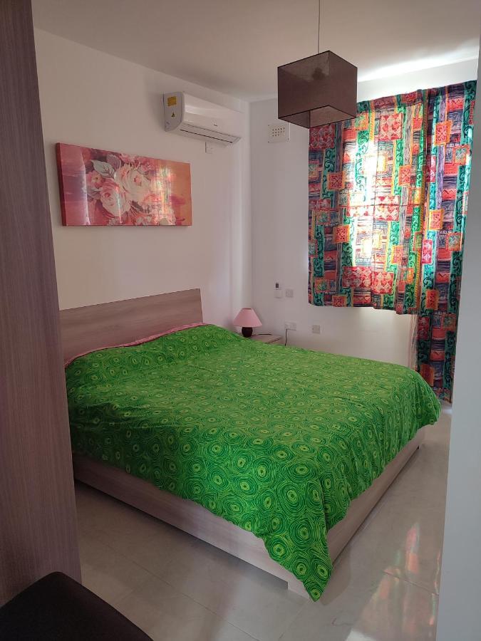 One Bed Room Apartment With Terrace Marsaskala Exterior foto